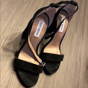 Classic Steven Madden Strap Heels (Size 7)